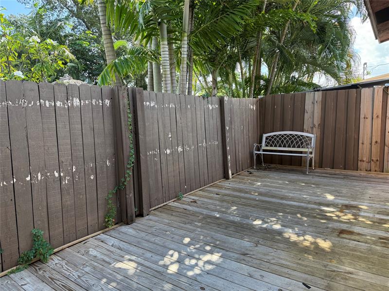 Image 23 of 31 For 602 38th St  