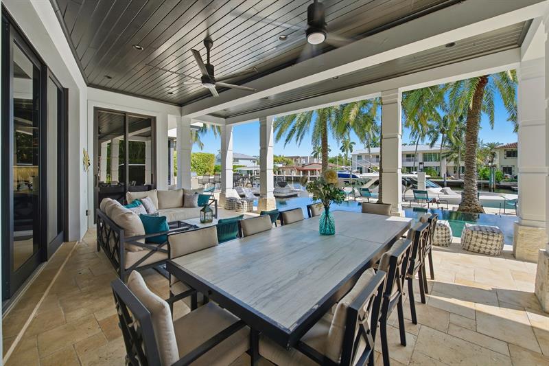 Image 21 of 62 For 720 Isle Of Palms Dr