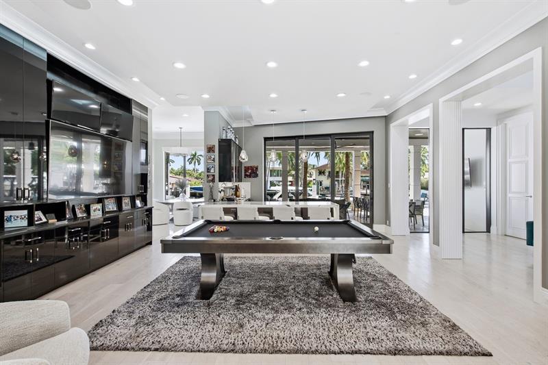 Image 27 of 62 For 720 Isle Of Palms Dr