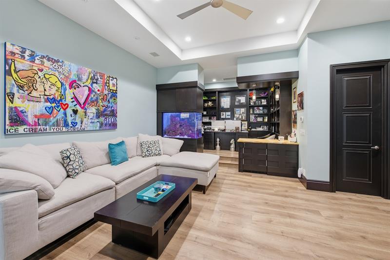 Image 33 of 62 For 720 Isle Of Palms Dr