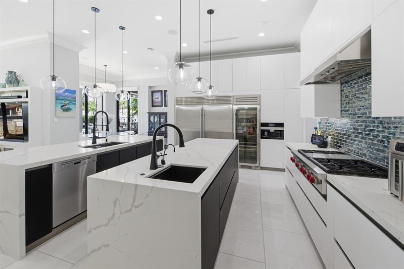 Image 40 of 62 For 720 Isle Of Palms Dr