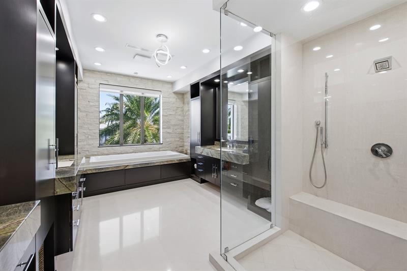 Image 48 of 62 For 720 Isle Of Palms Dr