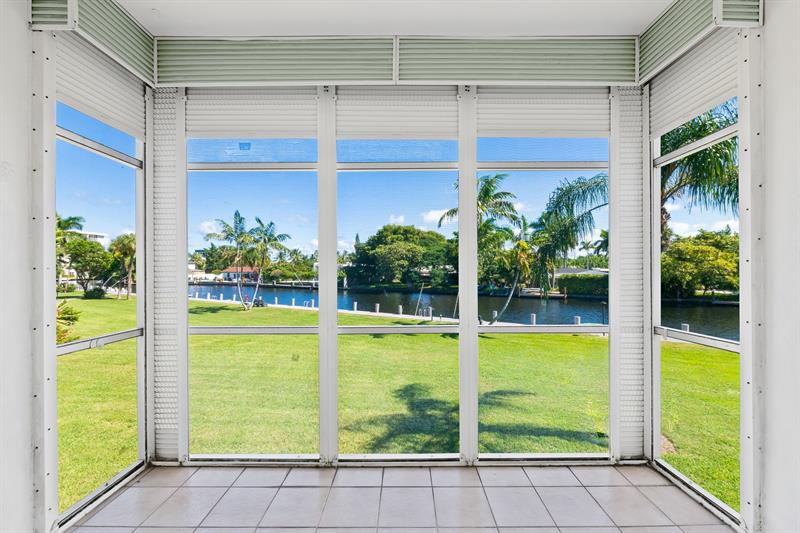 Image 17 of 18 For 2970 16th Ave  214