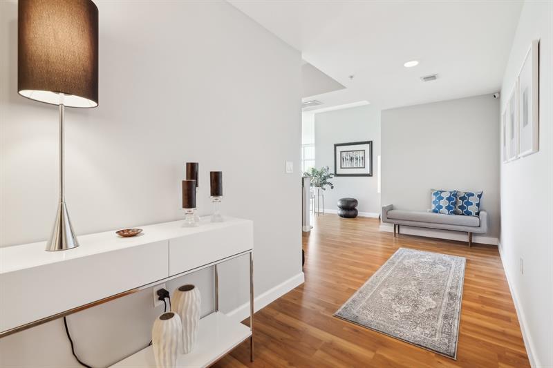 Image 12 of 59 For 2301 Wilton Dr  R303