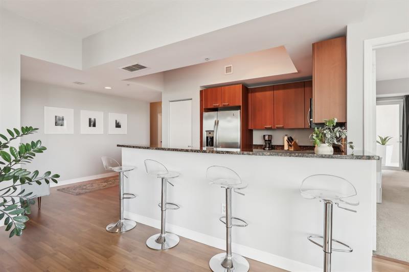 Image 14 of 59 For 2301 Wilton Dr  R303