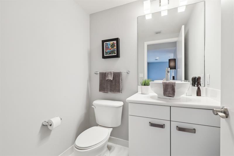 Image 38 of 59 For 2301 Wilton Dr  R303