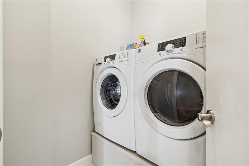 Image 42 of 59 For 2301 Wilton Dr  R303