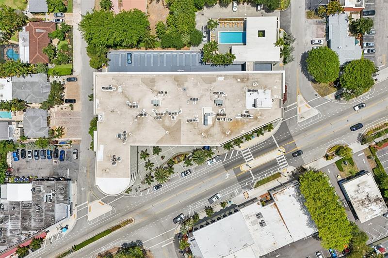 Image 54 of 59 For 2301 Wilton Dr  R303