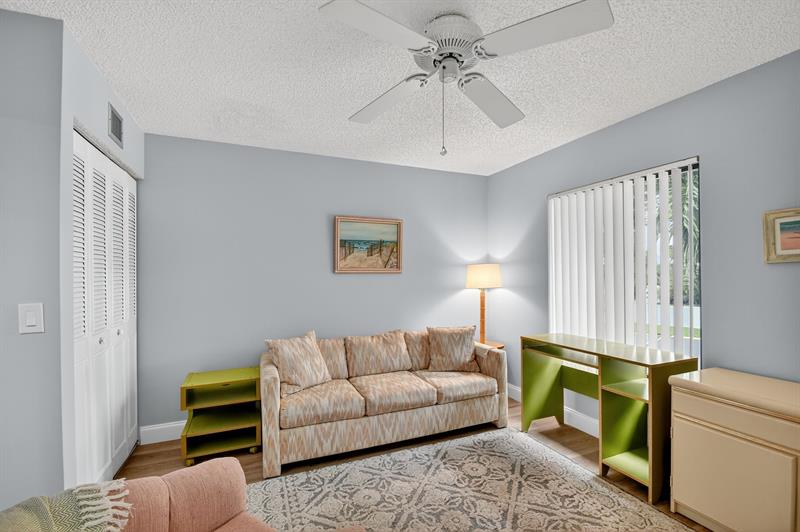 Image 20 of 55 For 813 Sky Pine Way  D2