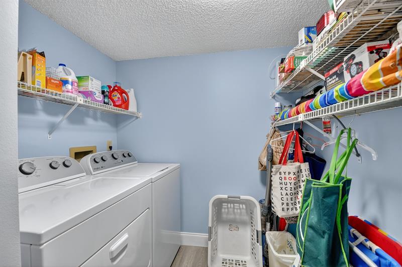 Image 27 of 55 For 813 Sky Pine Way  D2