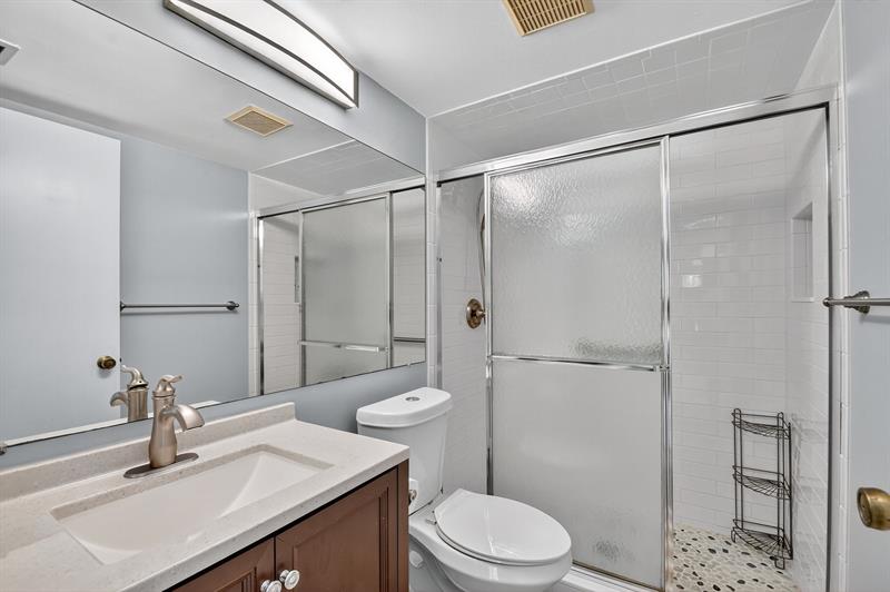 Image 7 of 55 For 813 Sky Pine Way  D2