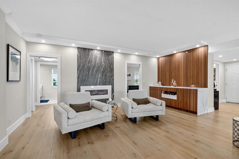 Image 13 of 78 For 950 De Soto Rd  5-a