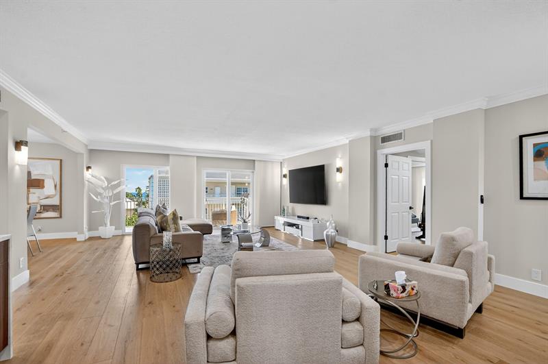 Image 15 of 78 For 950 De Soto Rd  5-a