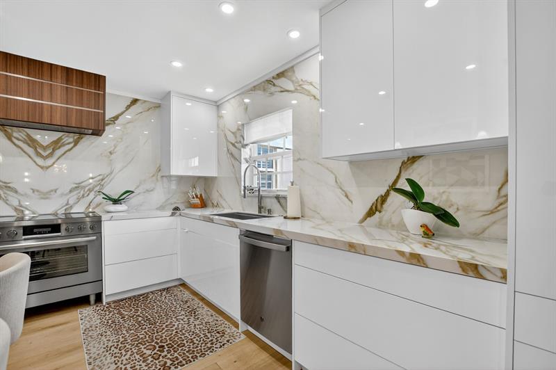 Image 22 of 78 For 950 De Soto Rd  5-a