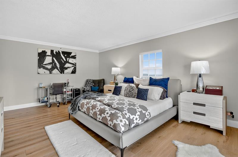 Image 33 of 78 For 950 De Soto Rd  5-a