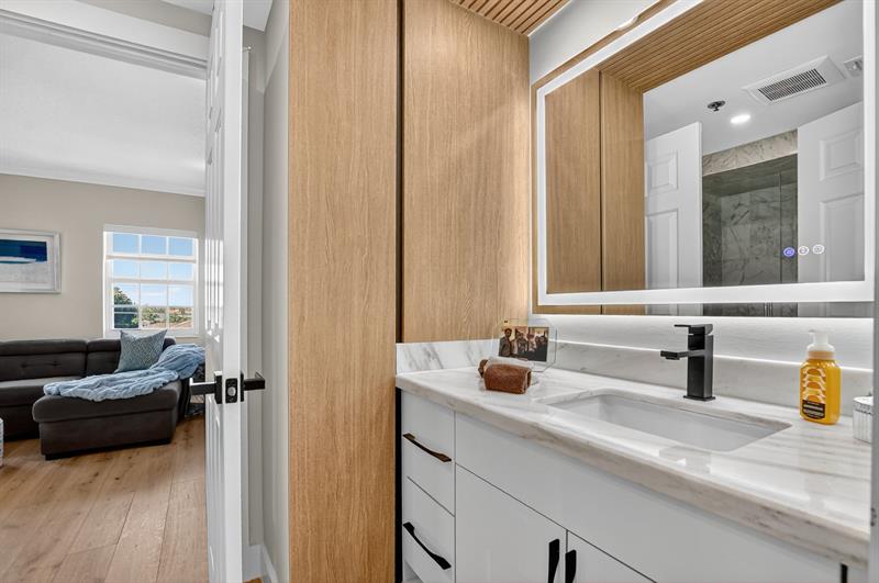 Image 46 of 78 For 950 De Soto Rd  5-a