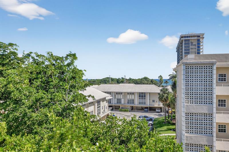 Image 59 of 78 For 950 De Soto Rd  5-a