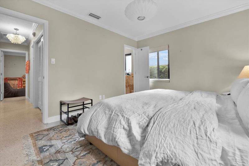 Image 15 of 20 For 426 8th Ave  