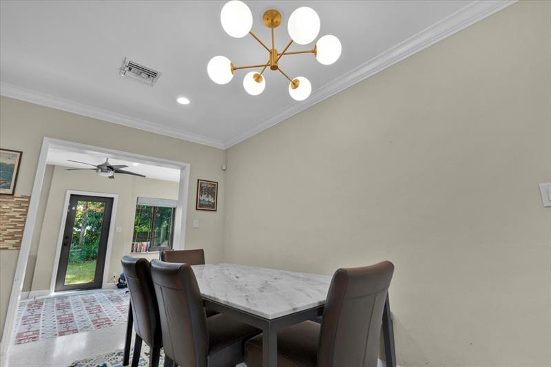 Image 7 of 20 For 426 8th Ave  