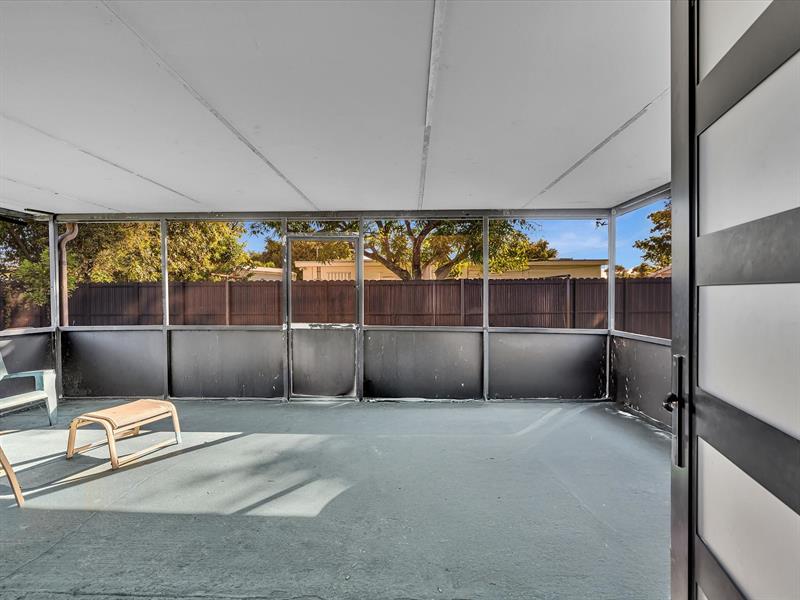 Image 24 of 28 For 17135 12th Ct