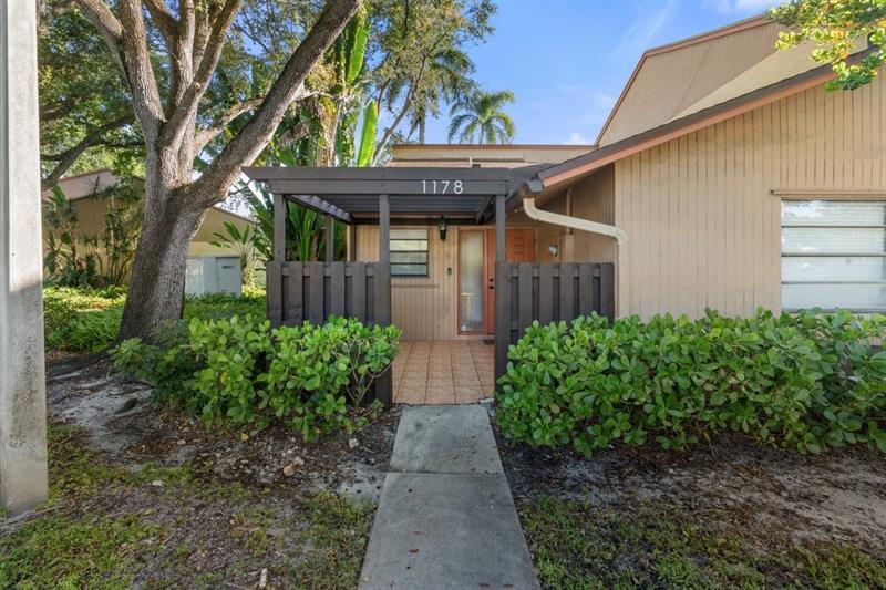 Details for 1178 University Dr  1178, Plantation, FL 33322