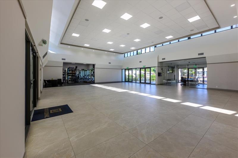 Image 33 of 36 For 900 River Reach Dr  425