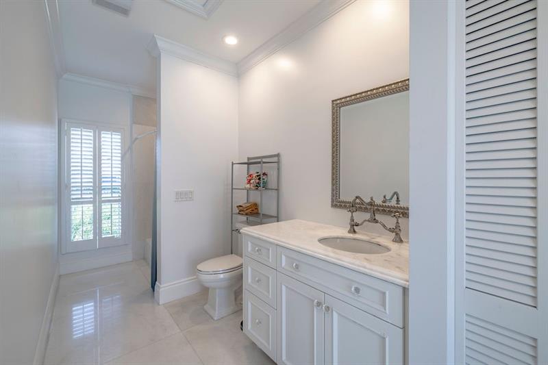 Image 26 of 36 For 166 Ocean Way