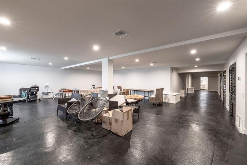 Image 29 of 36 For 166 Ocean Way