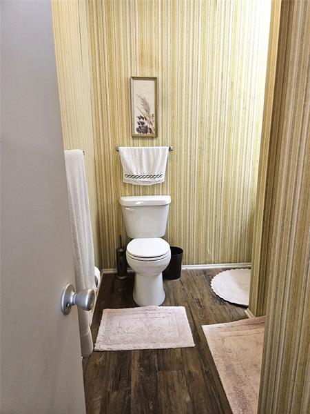 Image 16 of 33 For 17 Vista Palm Ln  202