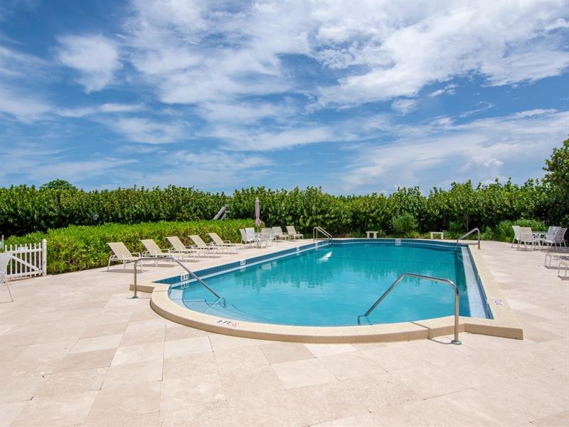 Image 35 of 37 For 5690 Highway A1a  203n