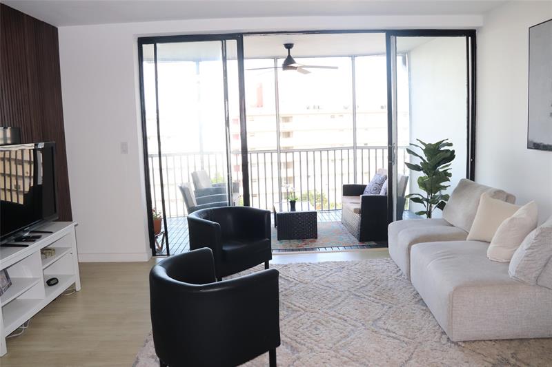 Image 14 of 33 For 1770 191st St 816