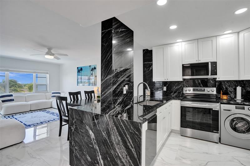 Image 12 of 35 For 6000 Ocean Blvd  4e