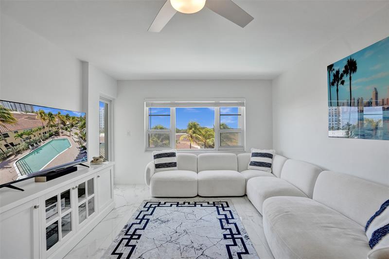 Image 9 of 35 For 6000 Ocean Blvd  4e