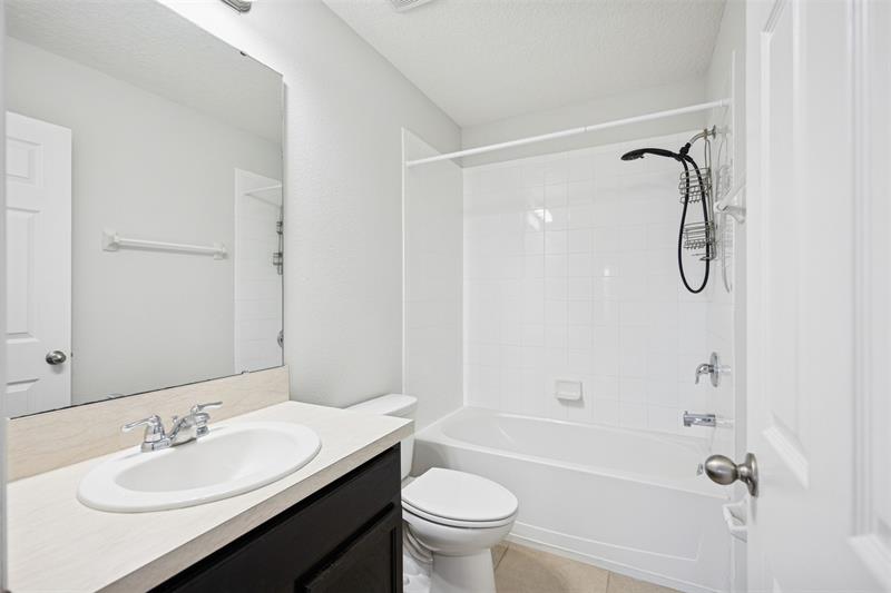 Image 32 of 41 For 3203 Turret Bay Ct