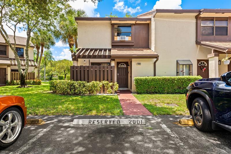 Image 3 of 23 For 4902 82nd Ave  2001