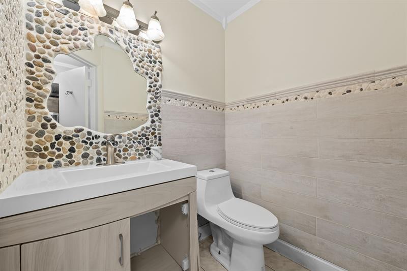 Image 6 of 23 For 4902 82nd Ave  2001