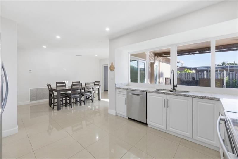 Image 12 of 32 For 8570 24th Ct