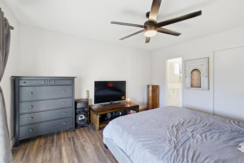 Image 15 of 32 For 8570 24th Ct