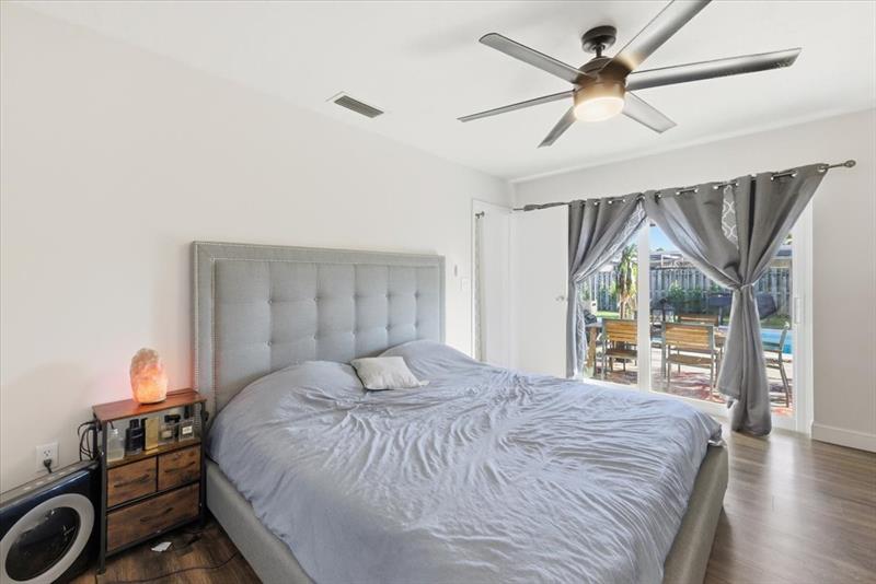 Image 17 of 32 For 8570 24th Ct