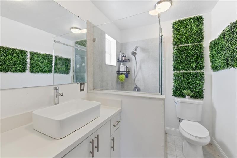 Image 18 of 32 For 8570 24th Ct