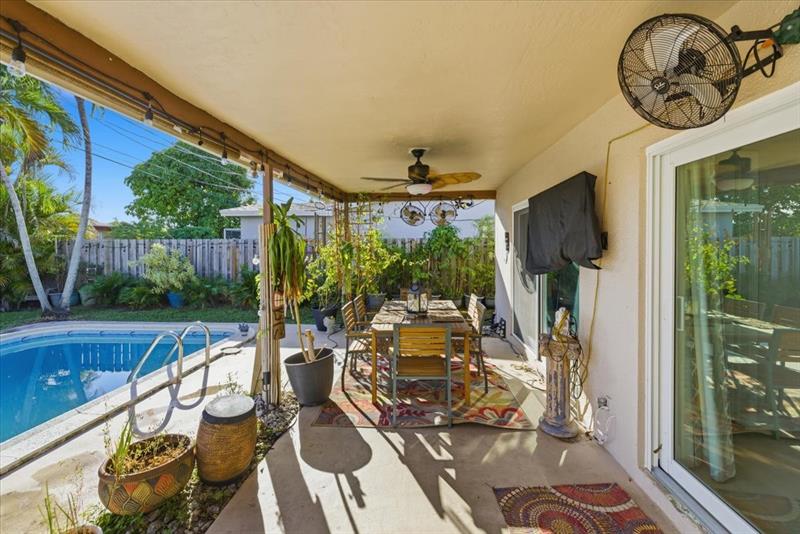 Image 27 of 32 For 8570 24th Ct