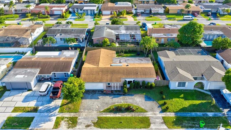 Image 31 of 32 For 8570 24th Ct