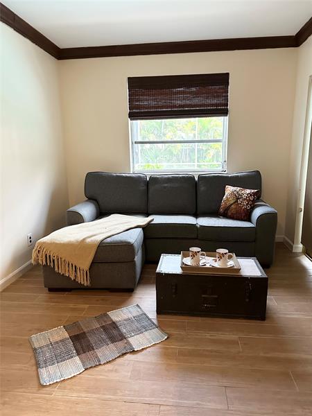 Image 12 of 42 For 4201 Thomas St