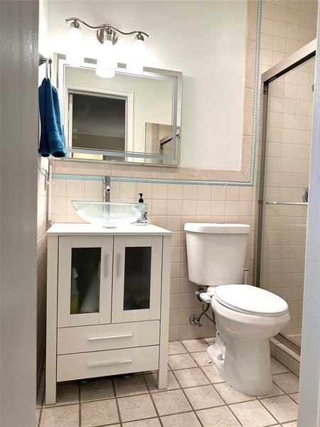 Image 19 of 42 For 4201 Thomas St