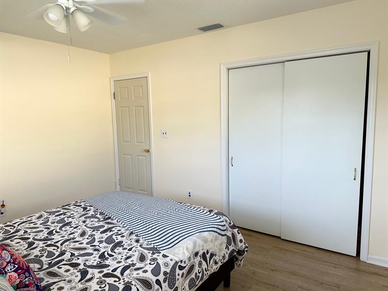 Image 22 of 42 For 4201 Thomas St