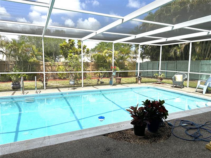 Image 29 of 42 For 4201 Thomas St