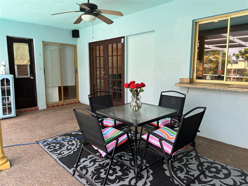 Image 30 of 42 For 4201 Thomas St