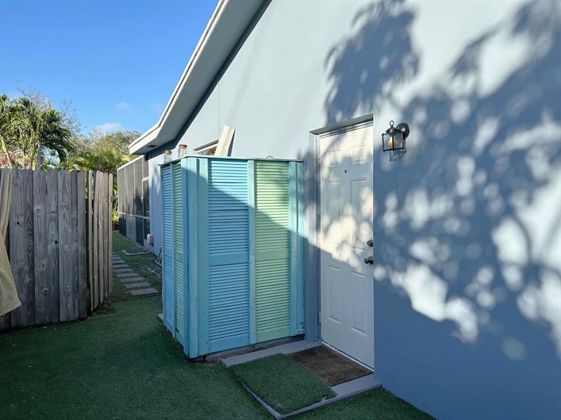 Image 31 of 42 For 4201 Thomas St