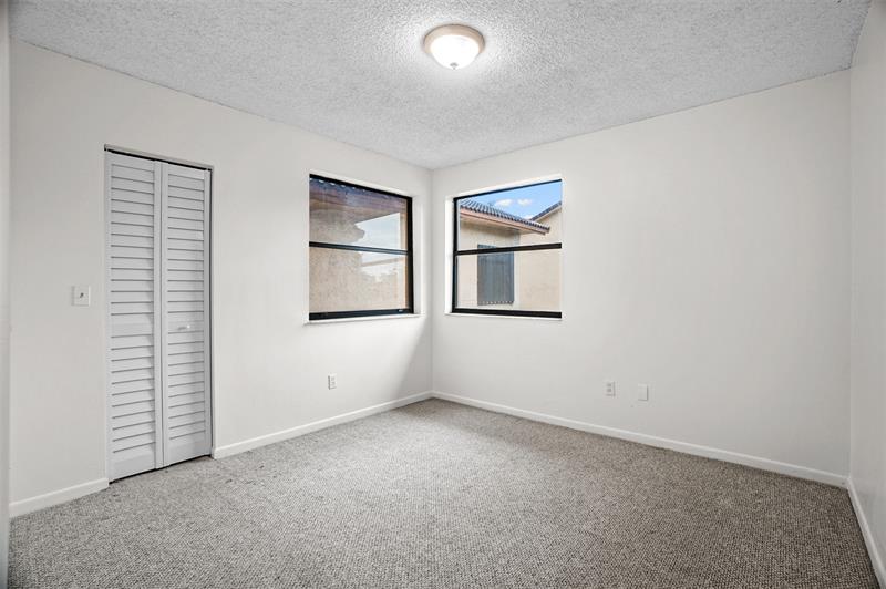 Image 23 of 41 For 1013 112th Ter