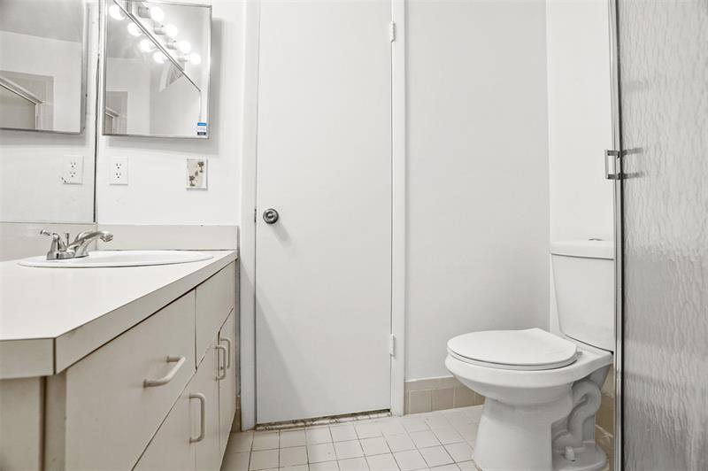 Image 25 of 41 For 1013 112th Ter